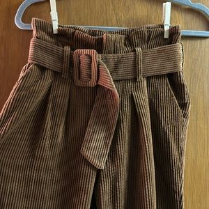 Corduroy tapered pants with belt